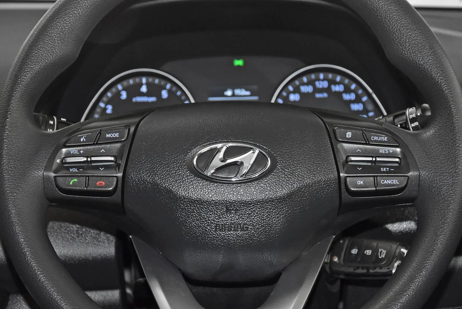 2017 Hyundai i30 Gallery Image 15