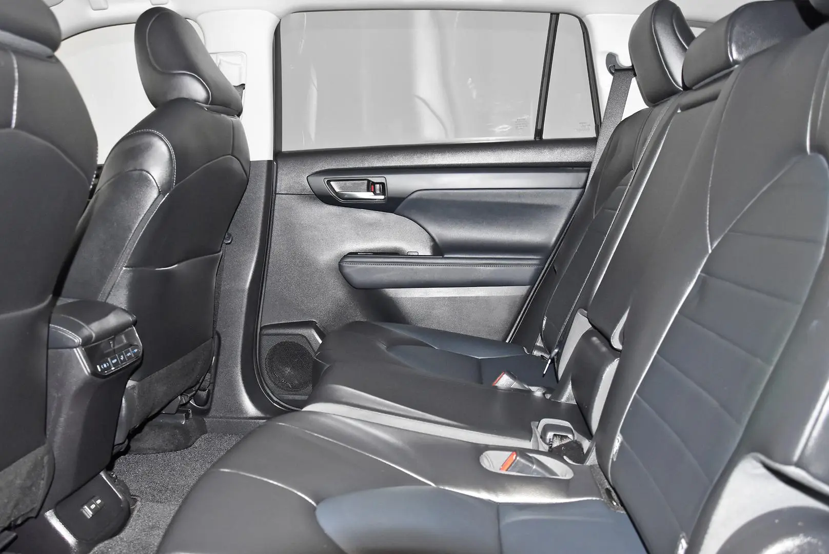 2021 Toyota Kluger Gallery Image 19
