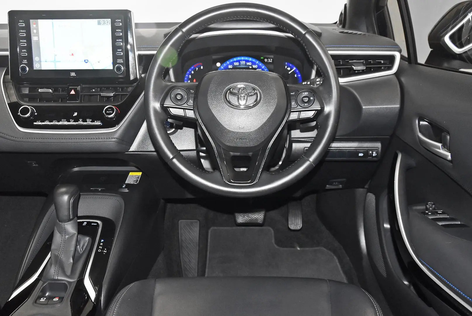 2020 Toyota Corolla Gallery Image 15