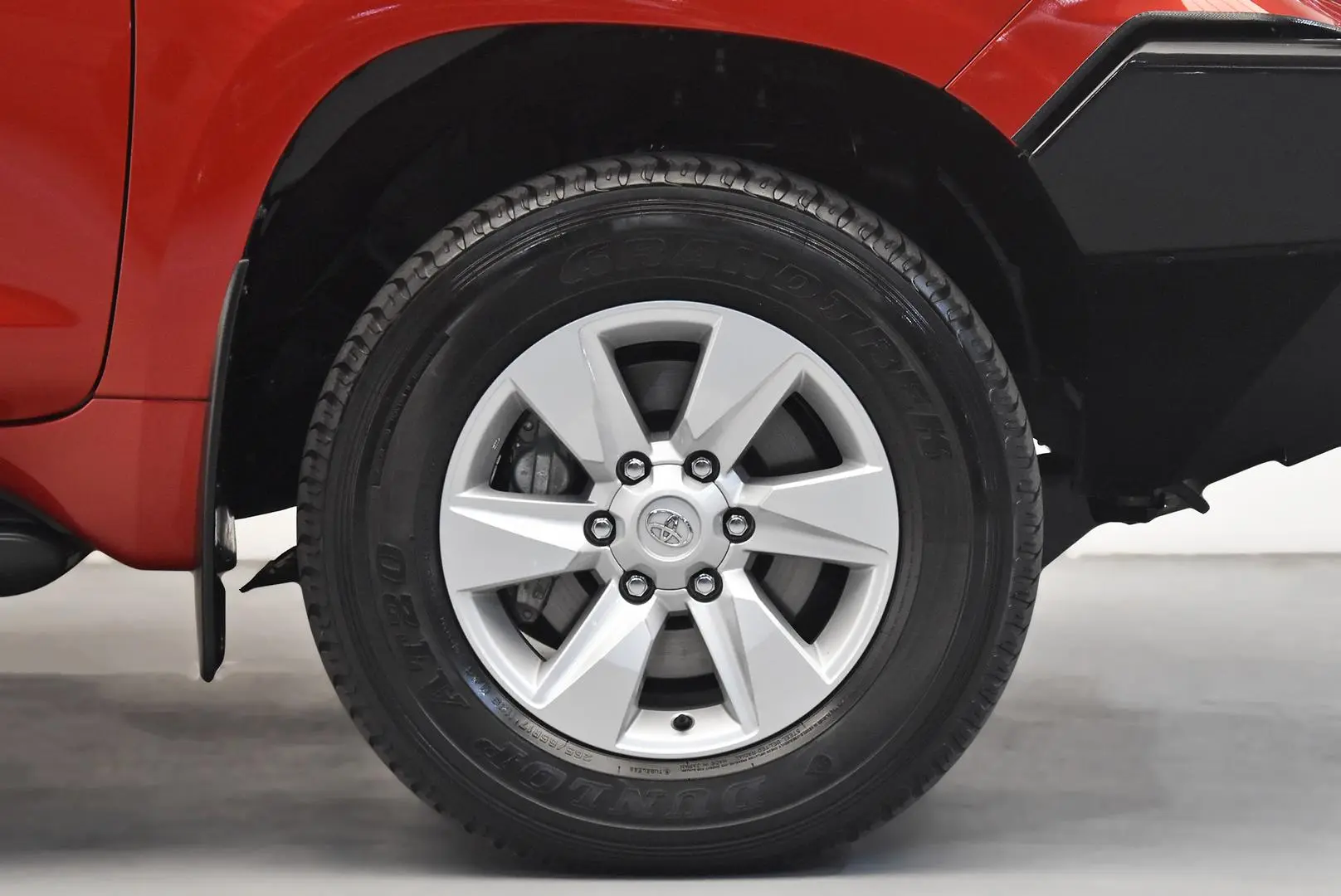 2023 Toyota Landcruiser Prado Gallery Image 22