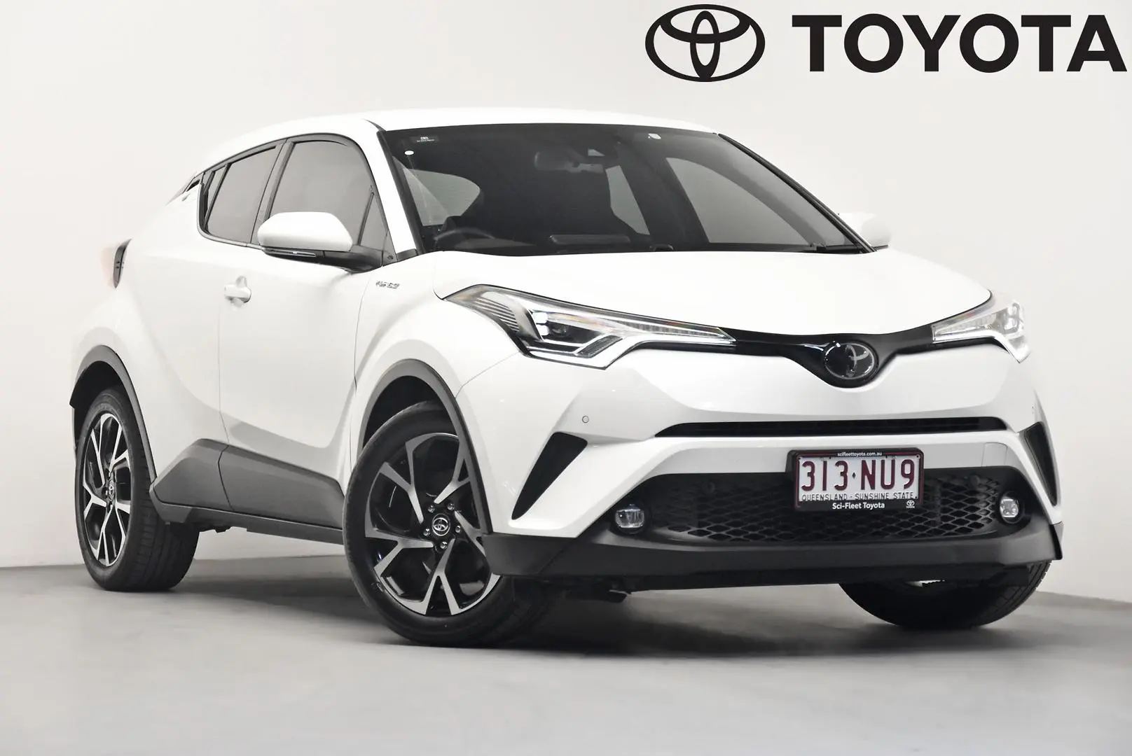 2017 Toyota C-HR Gallery Image 1