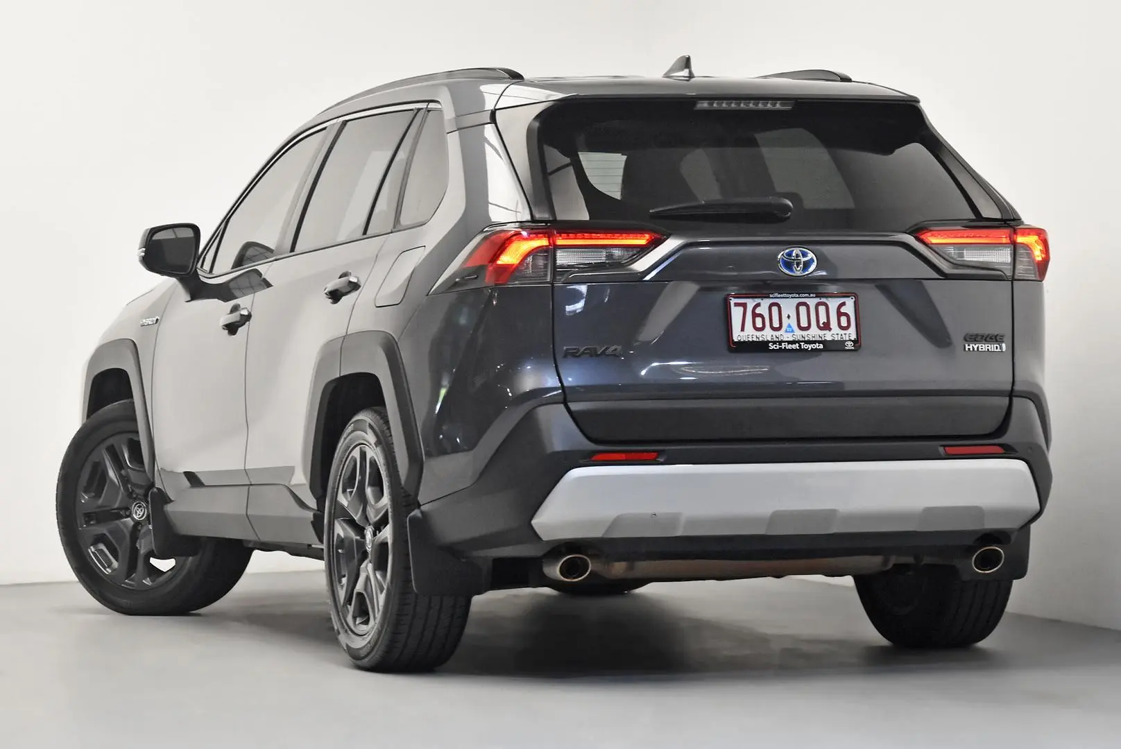 2022 Toyota RAV4 Gallery Image 5