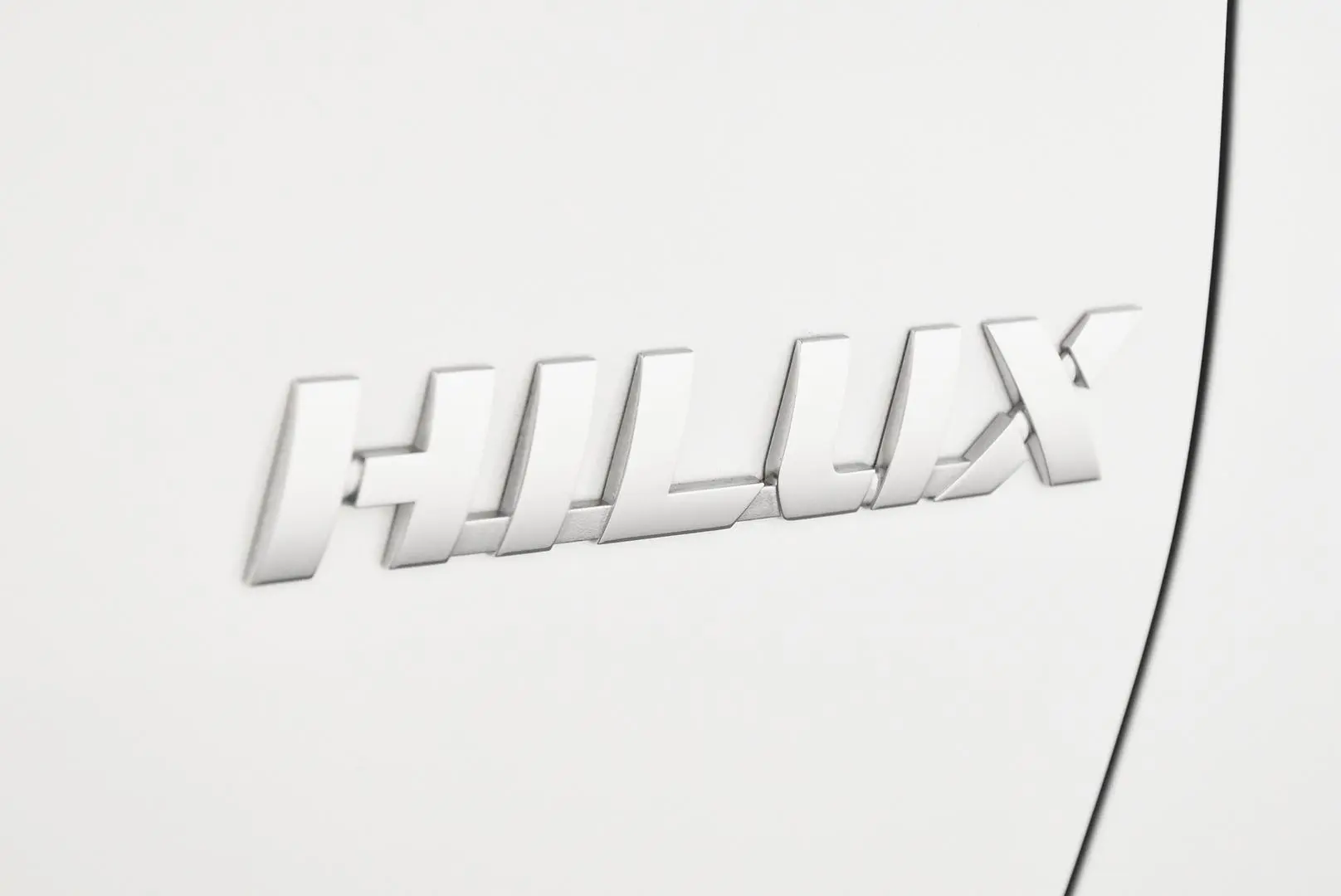 2023 Toyota Hilux Gallery Image 7