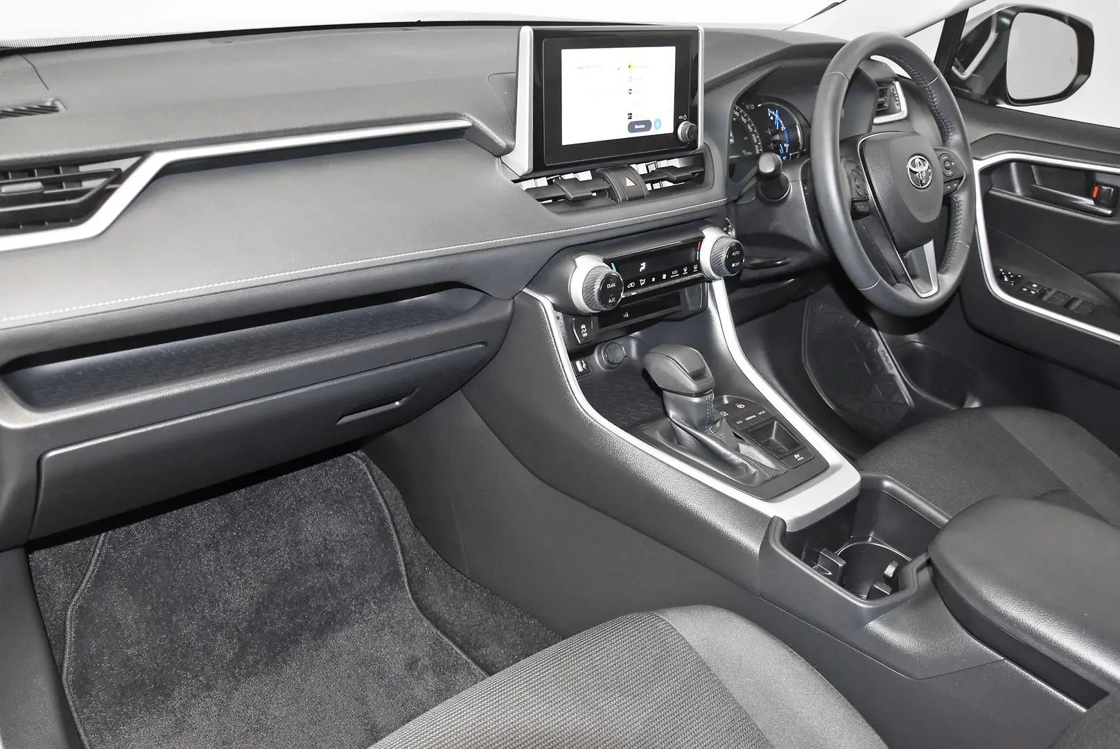 2024 Toyota RAV4 Gallery Image 17