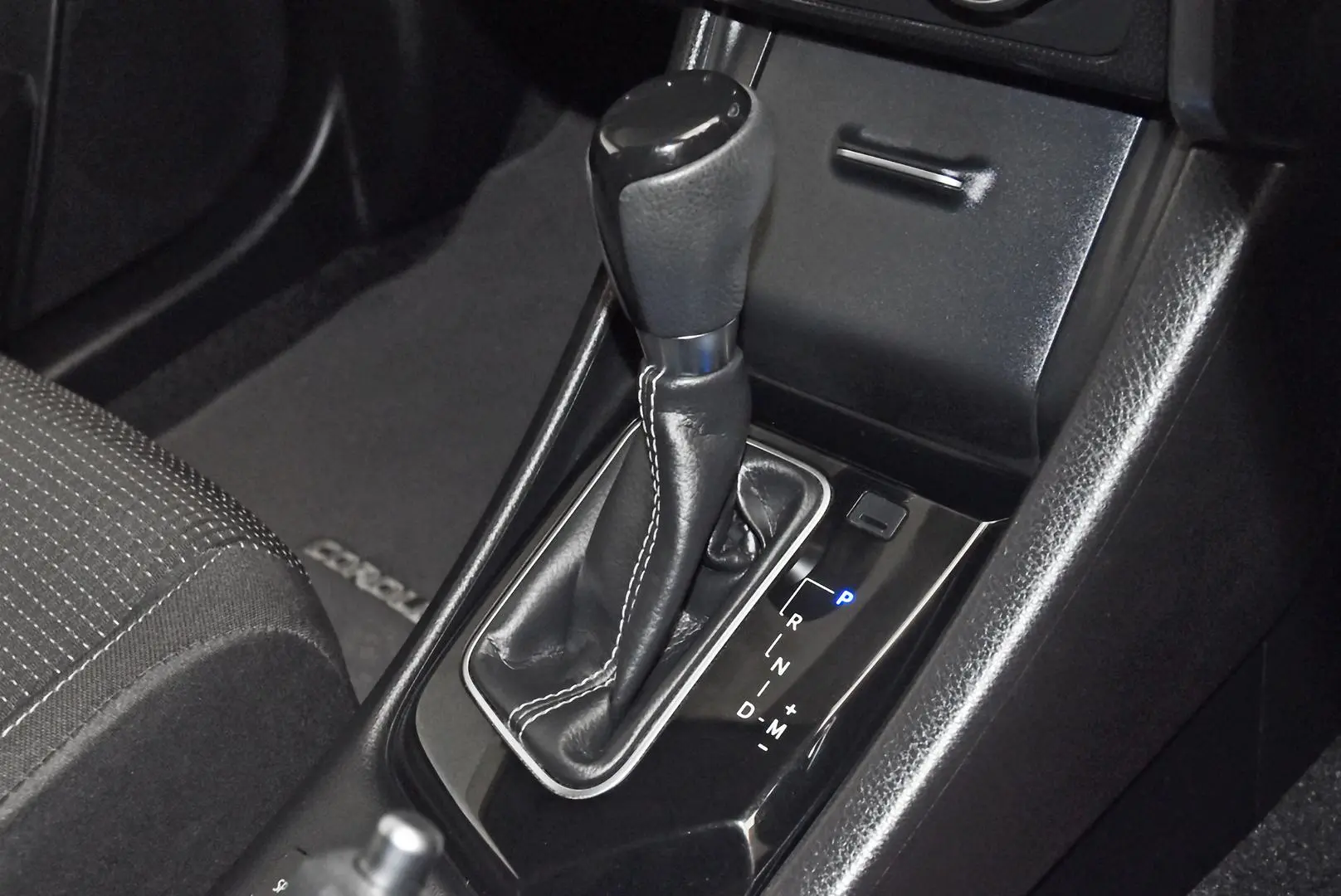 2018 Toyota Corolla Gallery Image 13