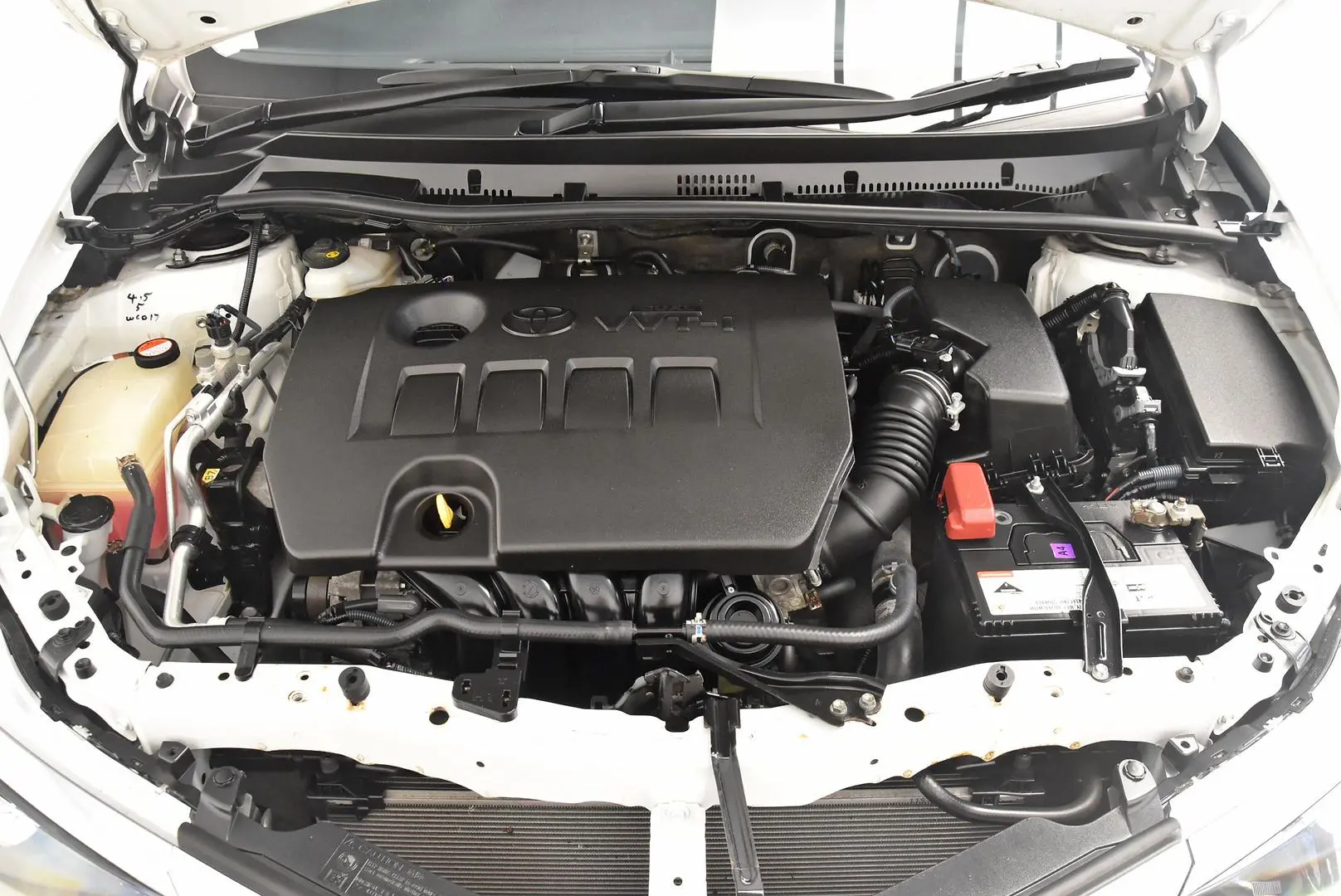 2015 Toyota Corolla Gallery Image 21