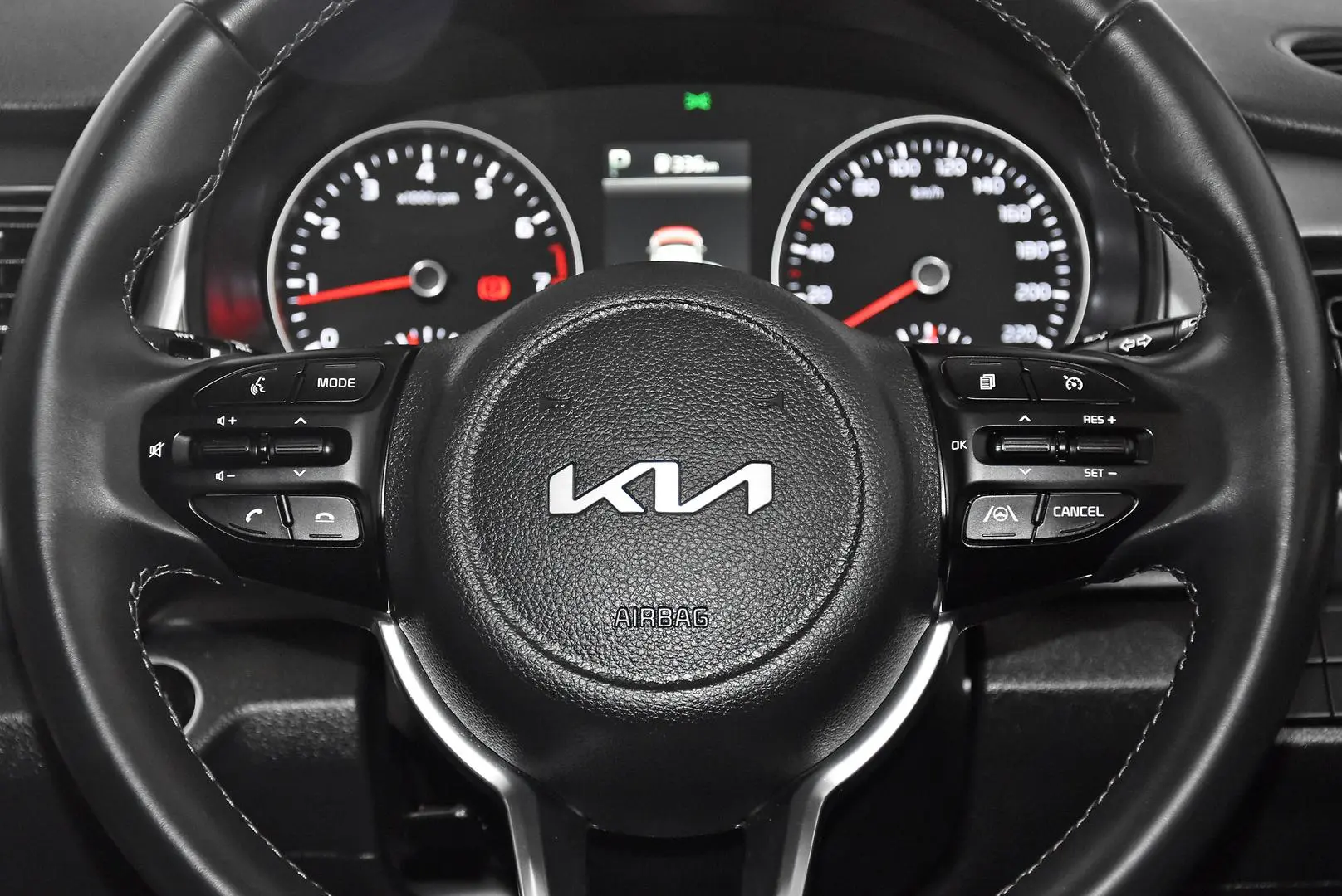 2022 Kia Stonic Gallery Image 15