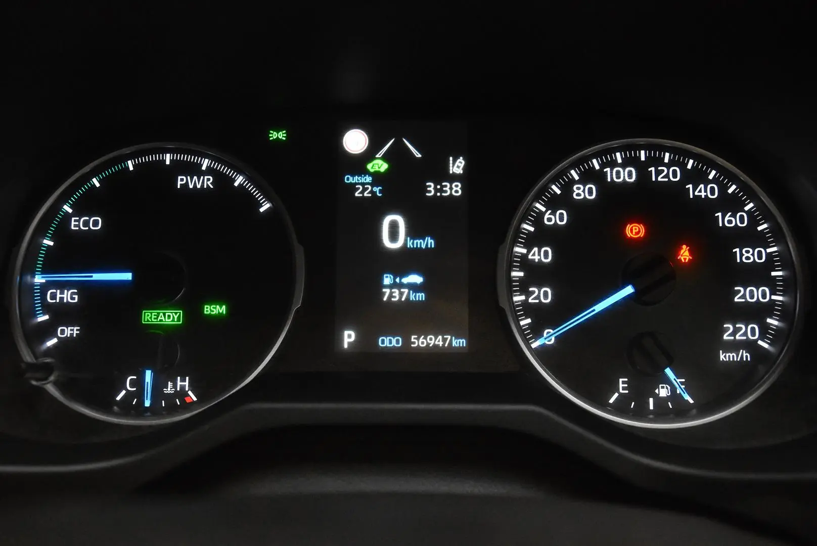 2022 Toyota RAV4 Gallery Image 10