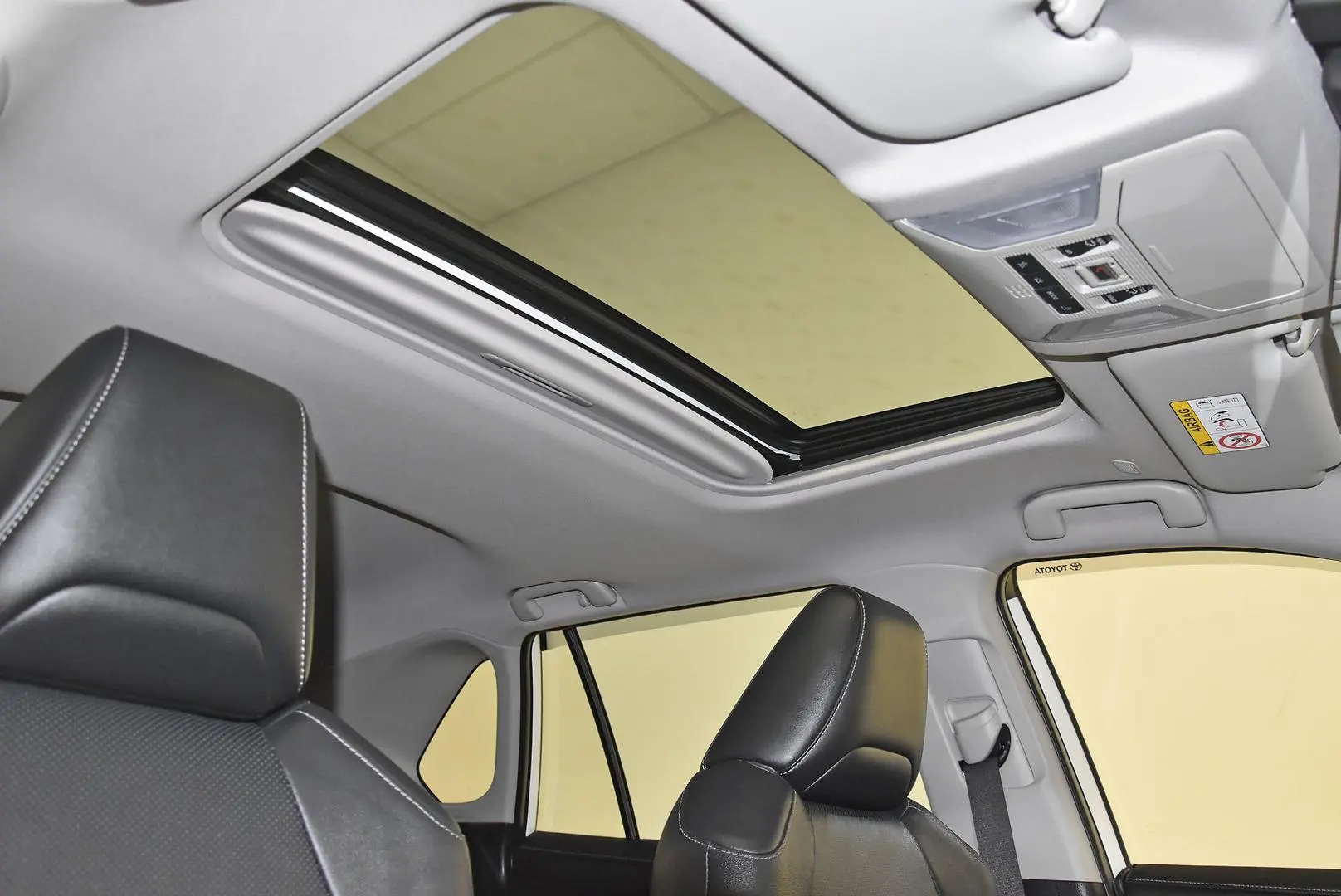 2024 Toyota RAV4 Gallery Image 20