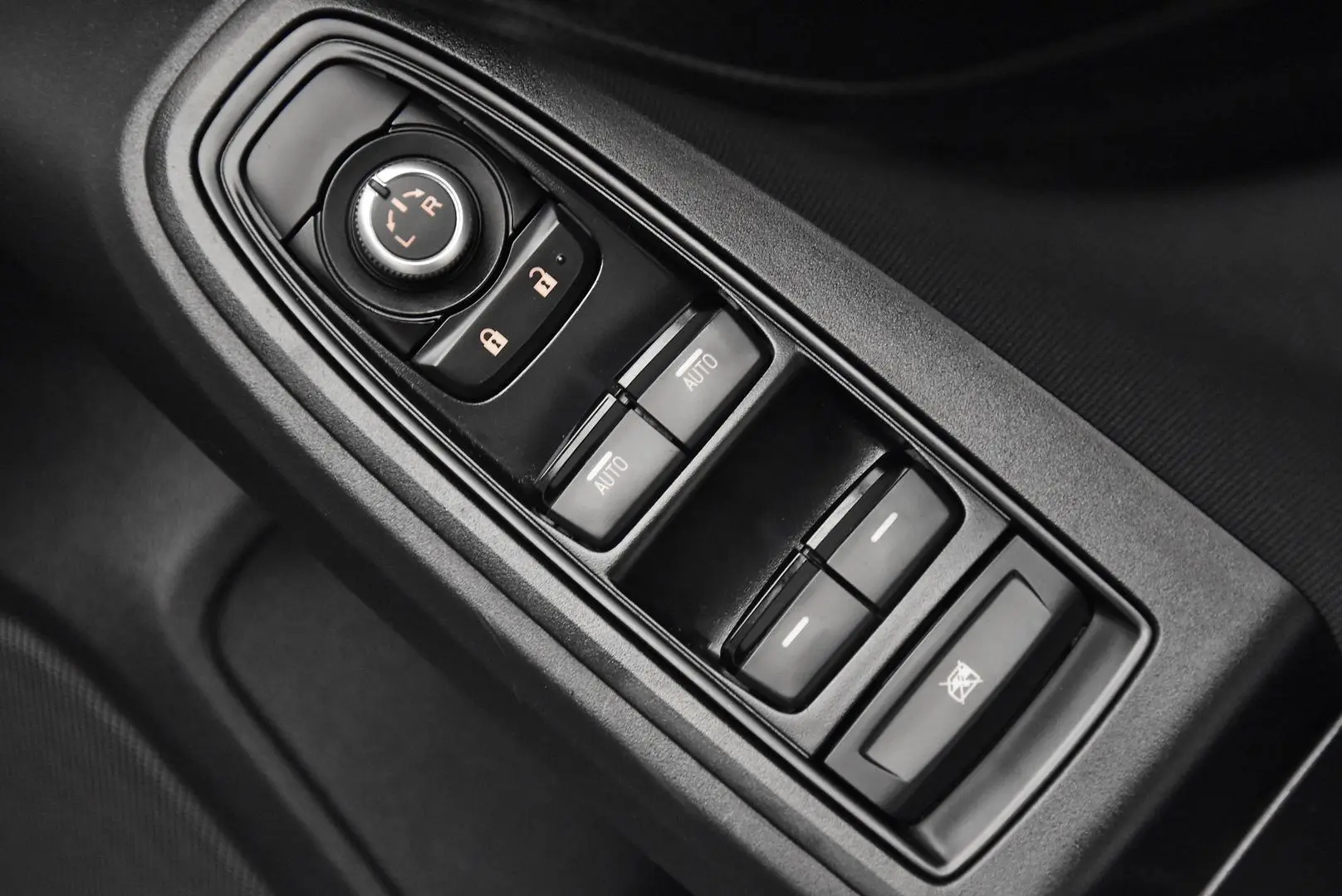 2019 Subaru XV Gallery Image 12