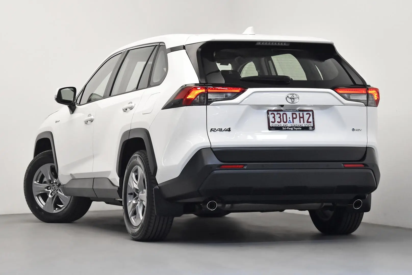 2025 Toyota RAV4 Gallery Image 5