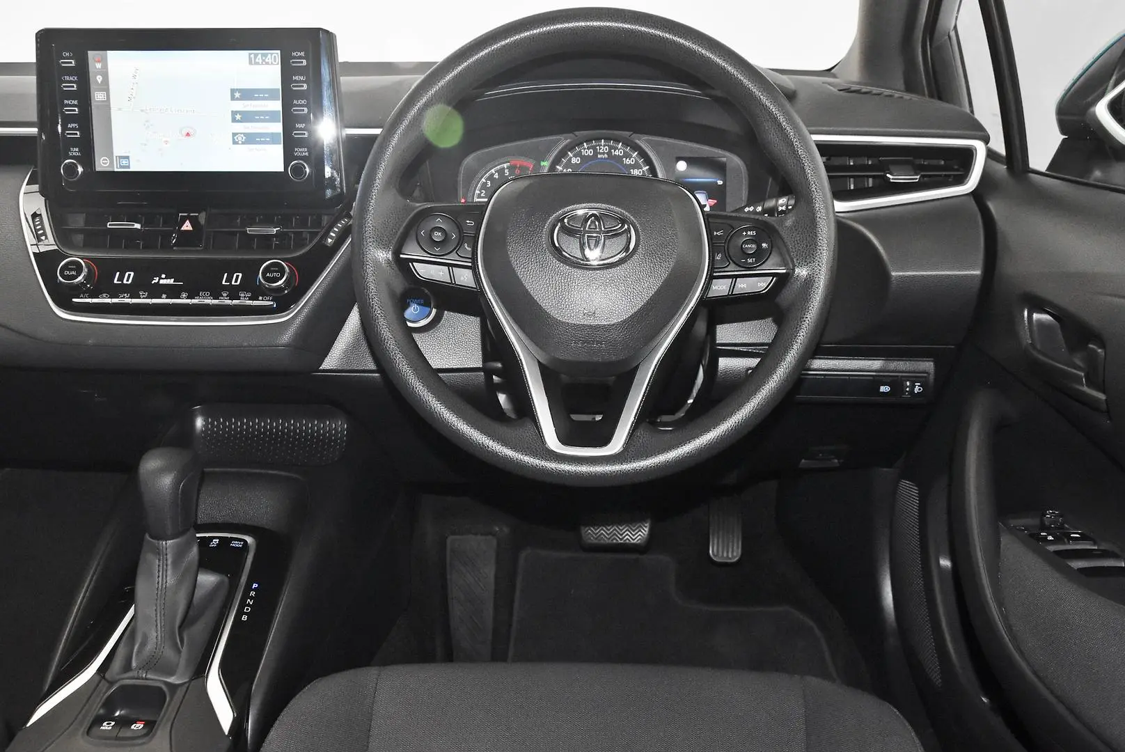 2018 Toyota Corolla Gallery Image 15