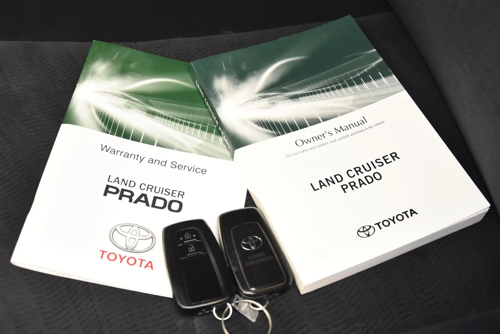 2017 Toyota Landcruiser Prado Gallery Image 18