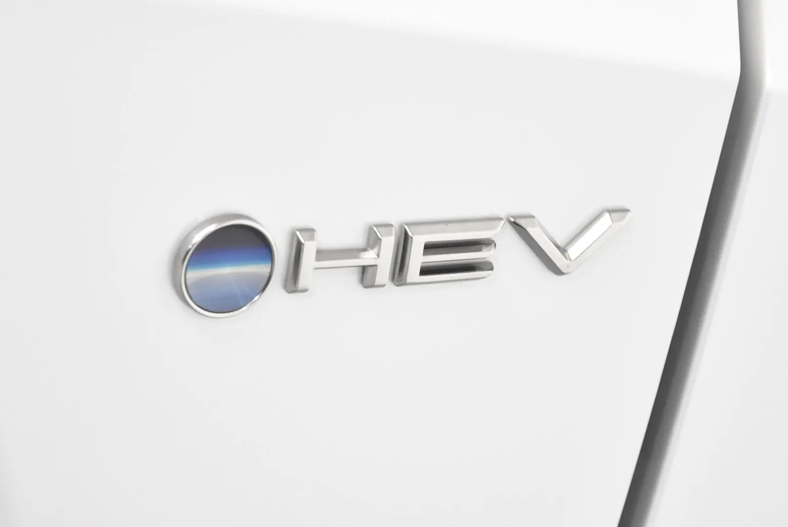 2023 Toyota C-HR Gallery Image 8