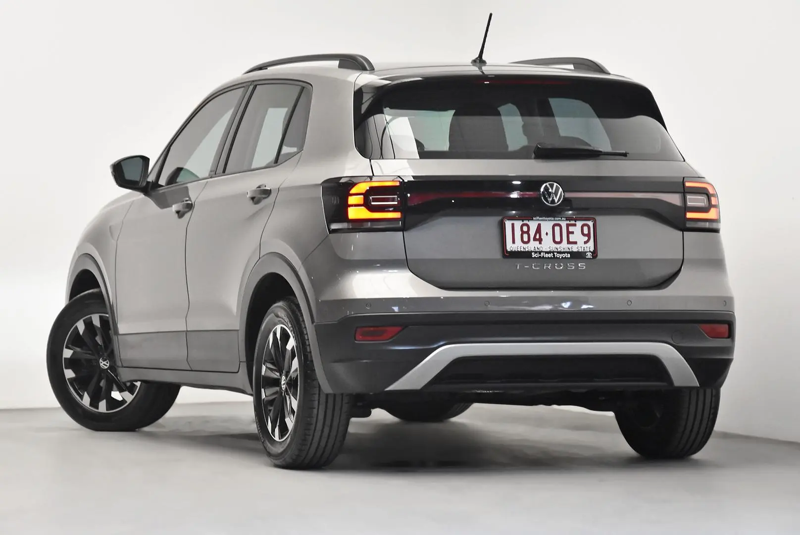 2021 Volkswagen T-Cross Gallery Image 5