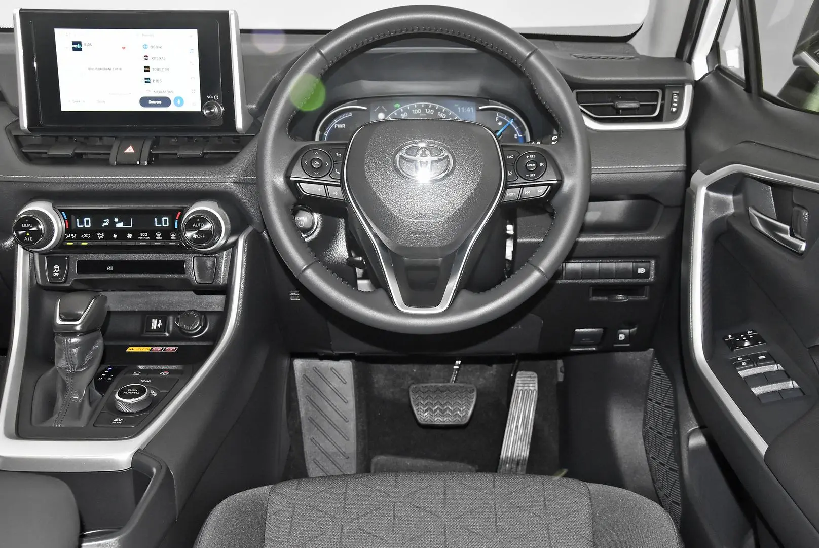 2024 Toyota RAV4 Gallery Image 15