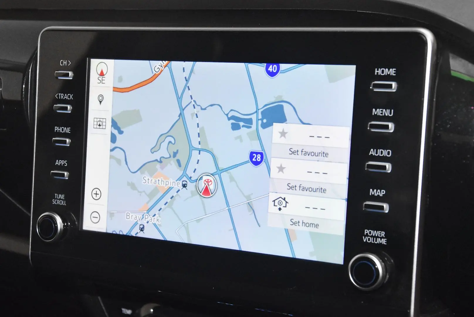 2025 Toyota Hilux Gallery Image 11