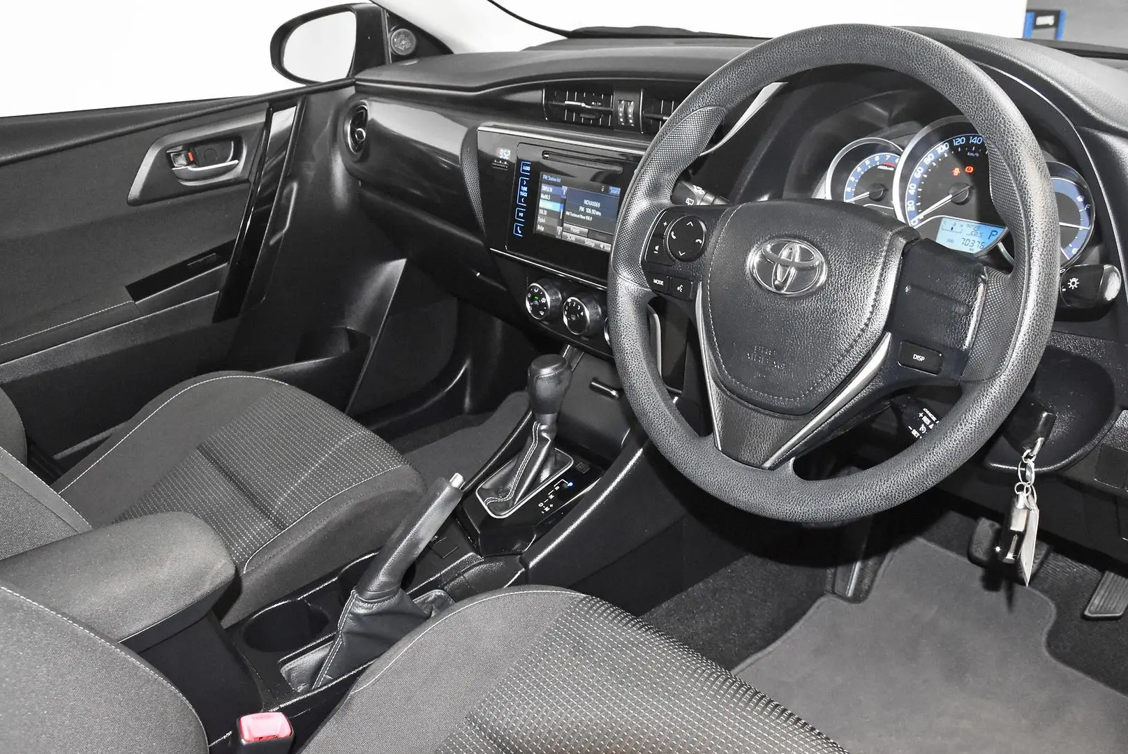 2015 Toyota Corolla Gallery Image 8