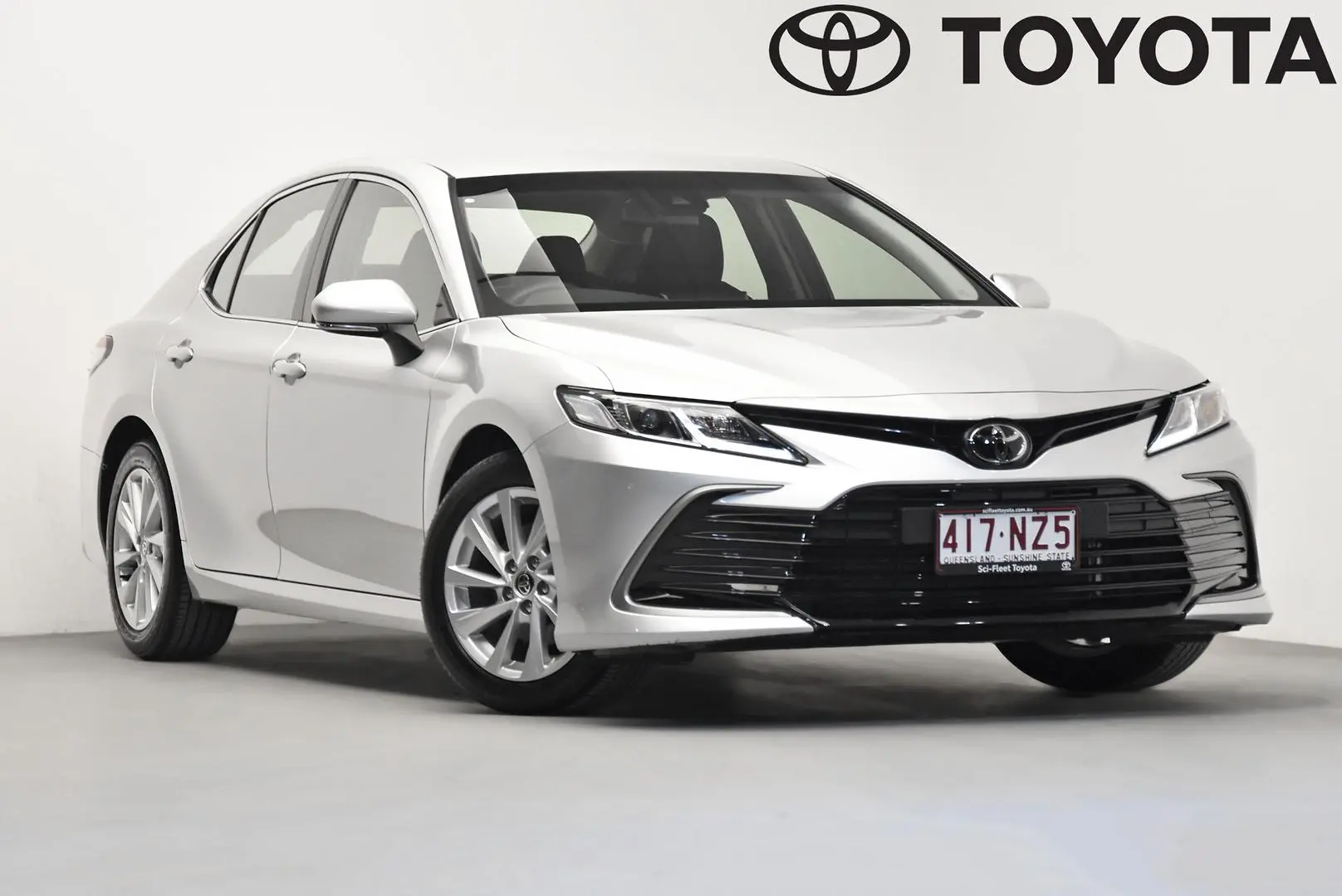2024 Toyota Camry Gallery Image 1