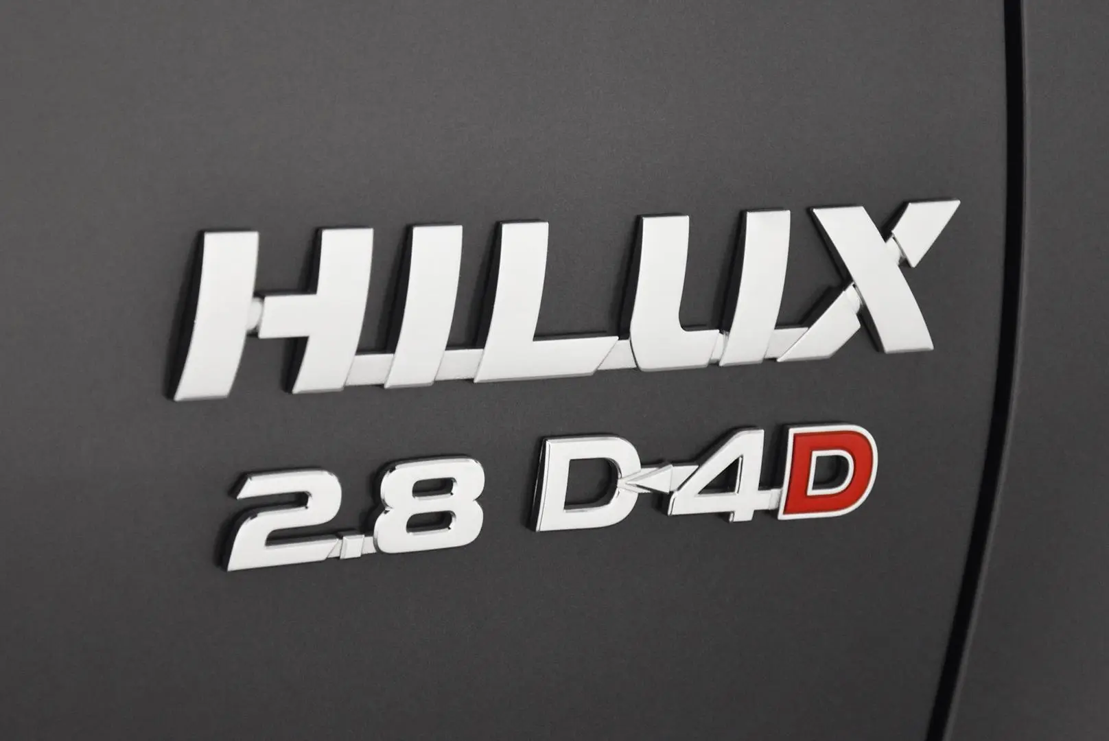 2025 Toyota Hilux Gallery Image 7