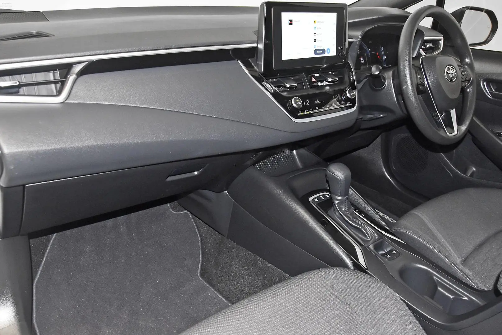 2025 Toyota Corolla Gallery Image 17