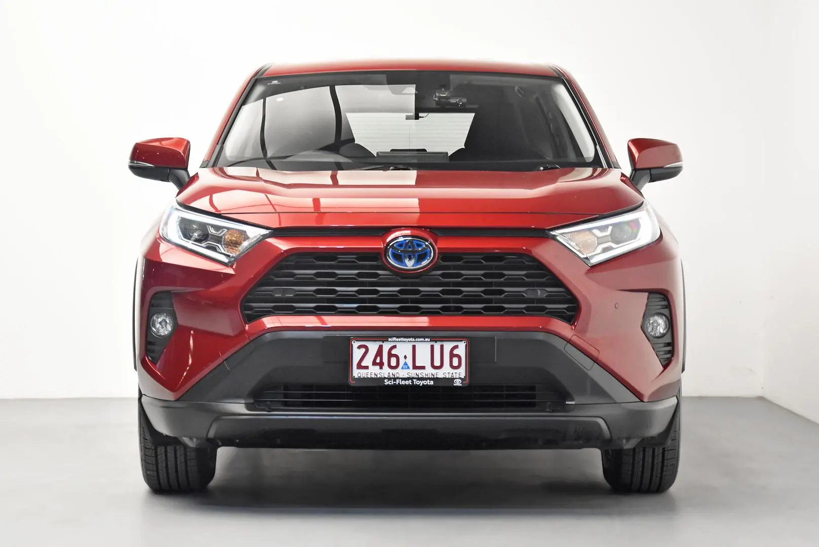 2020 Toyota Rav4 Gallery Image 2