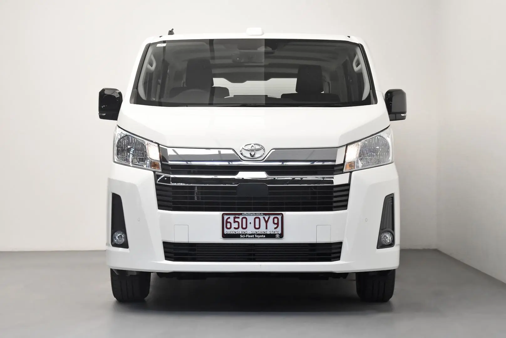 2025 Toyota Hiace Gallery Image 2