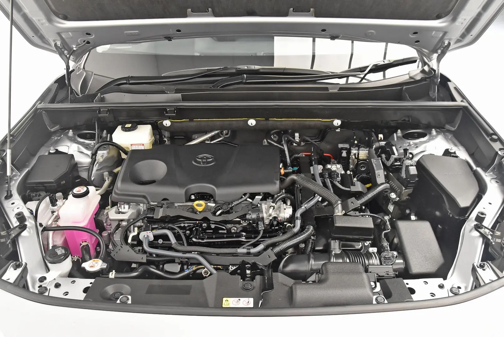 2024 Toyota RAV4 Gallery Image 22