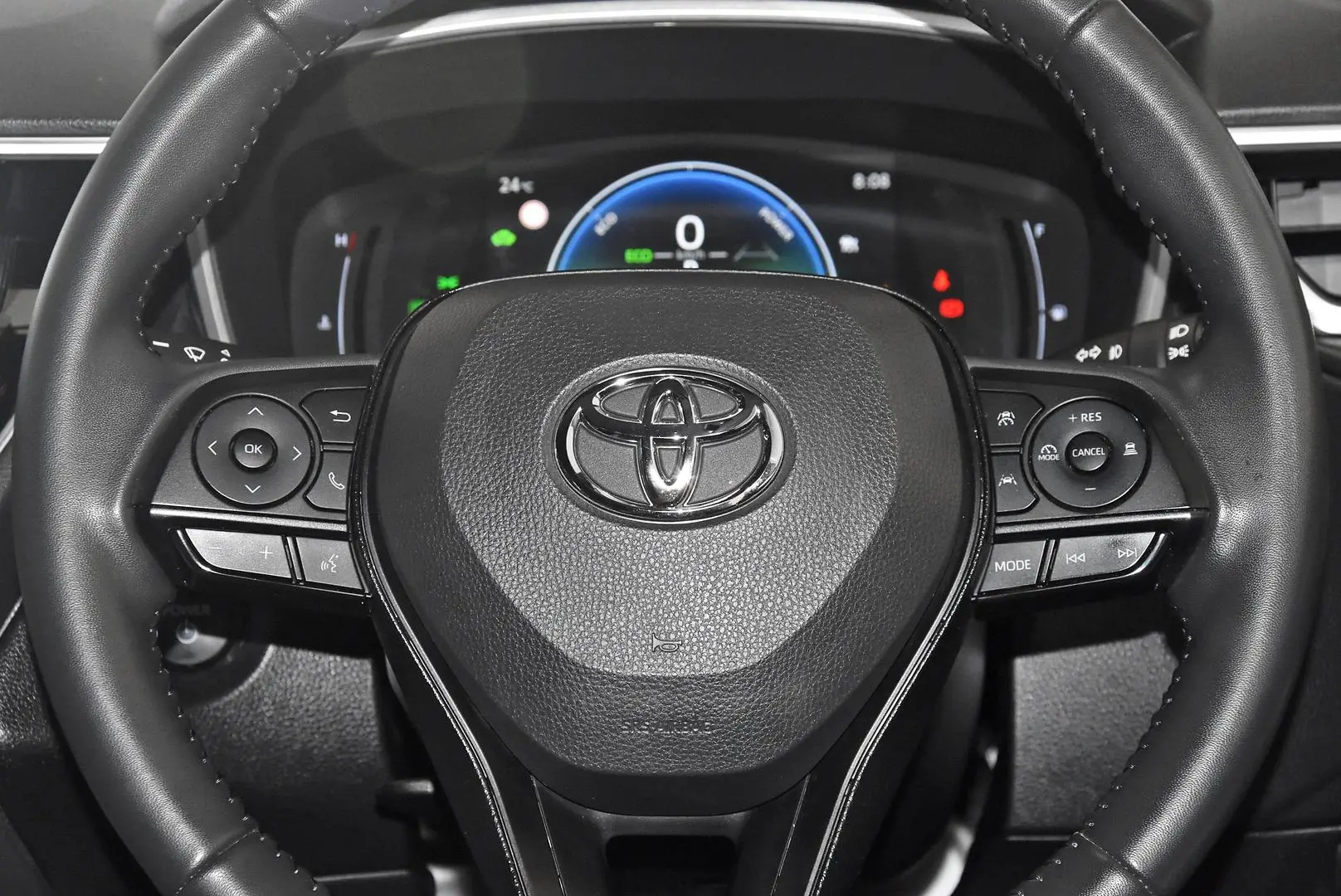 2025 Toyota Corolla Cross Gallery Image 16