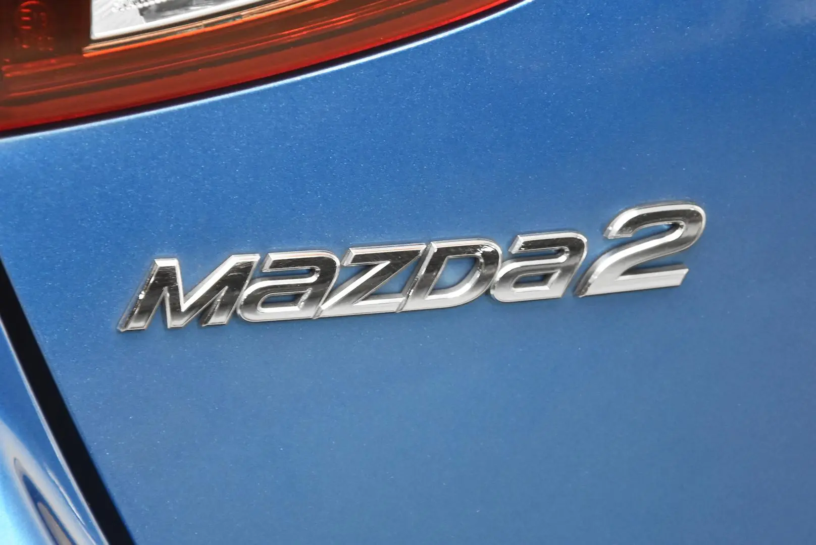 2015 Mazda 2 Gallery Image 7