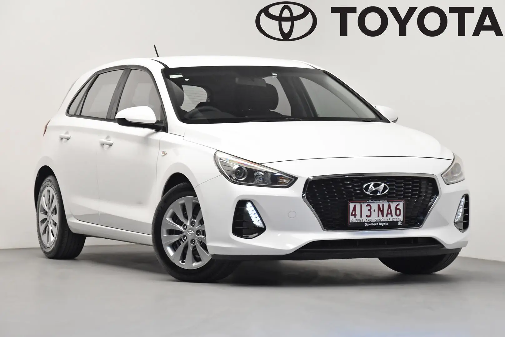 2017 Hyundai i30 Gallery Image 1