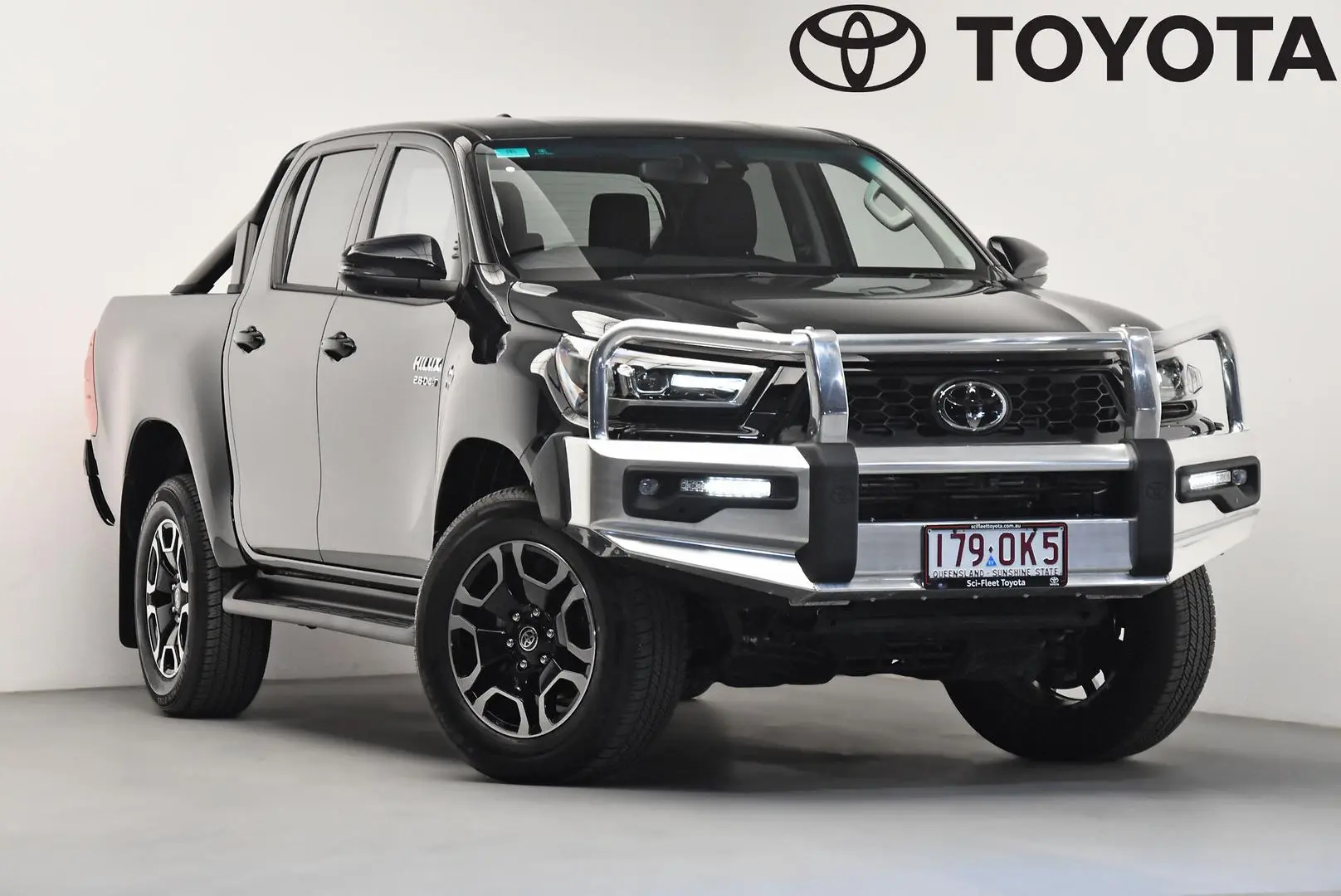 2025 Toyota Hilux Gallery Image 1