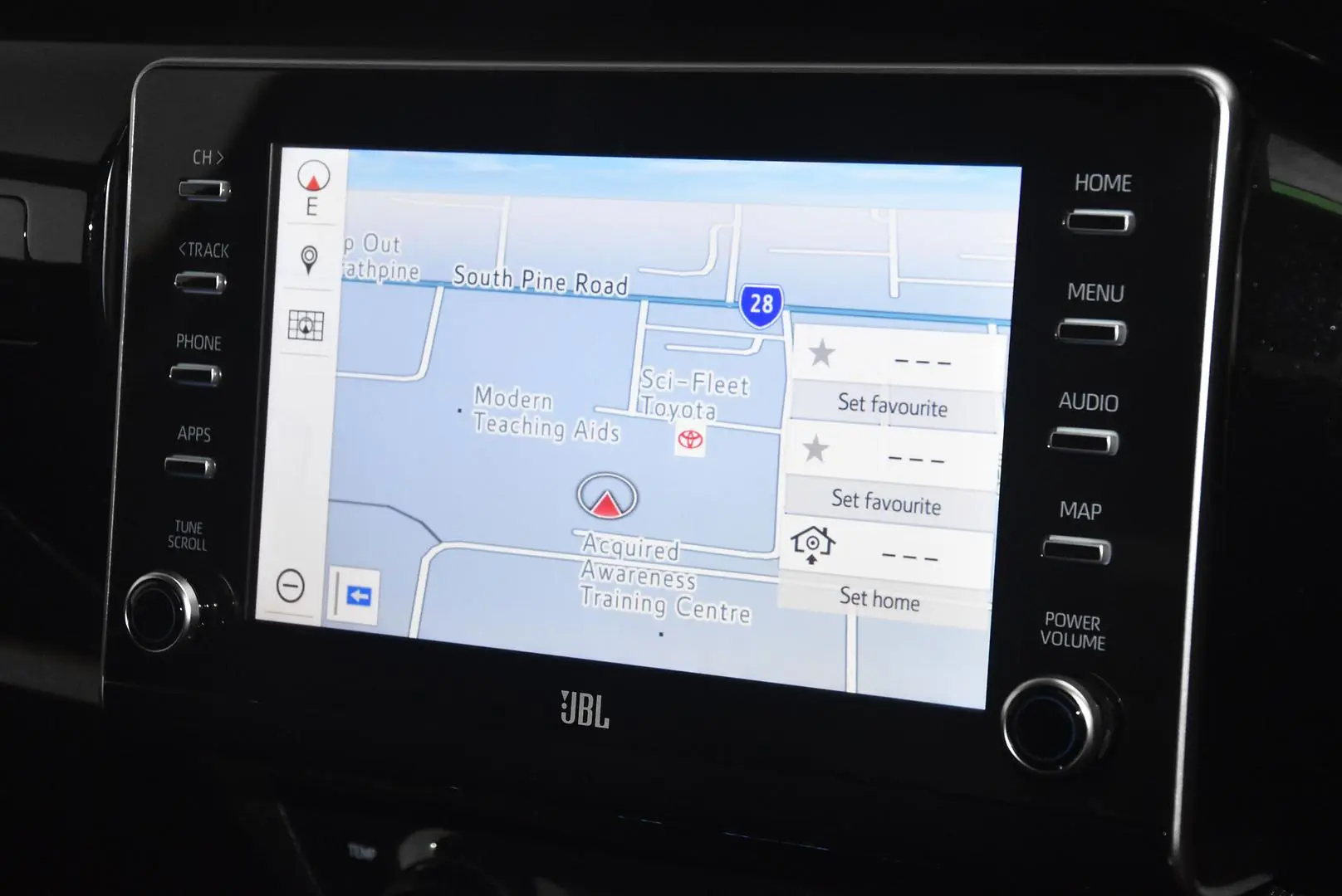 2024 Toyota Hilux Gallery Image 11