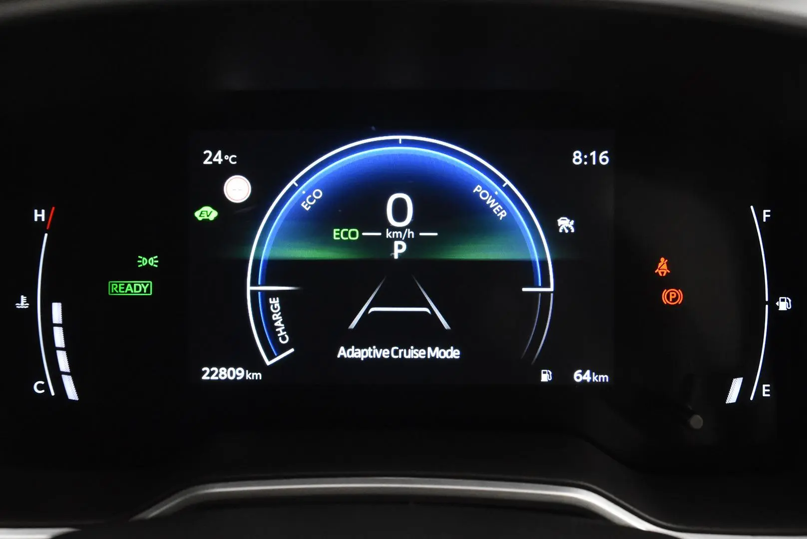 2025 Toyota Corolla Cross Gallery Image 11