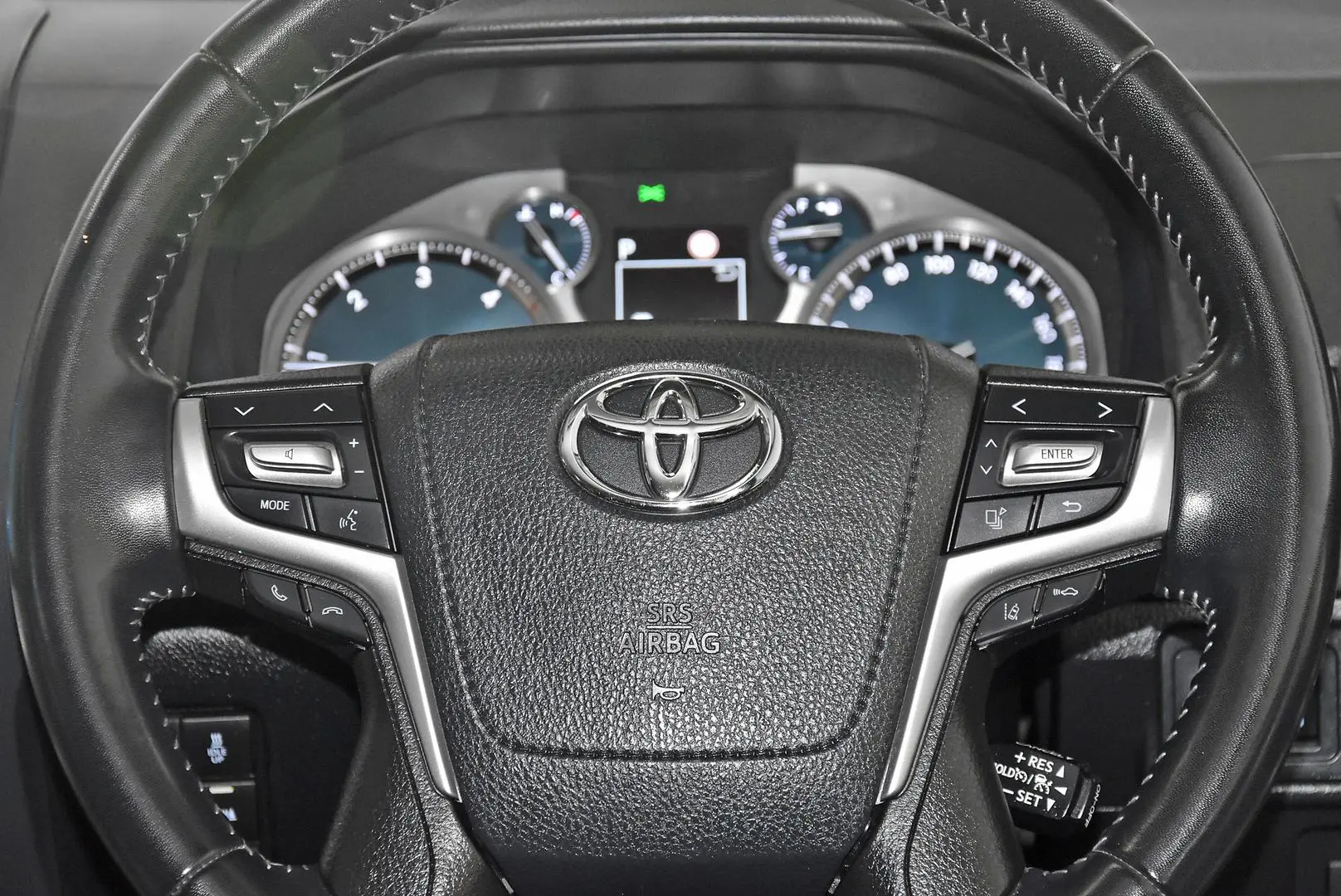 2023 Toyota Landcruiser Prado Gallery Image 14