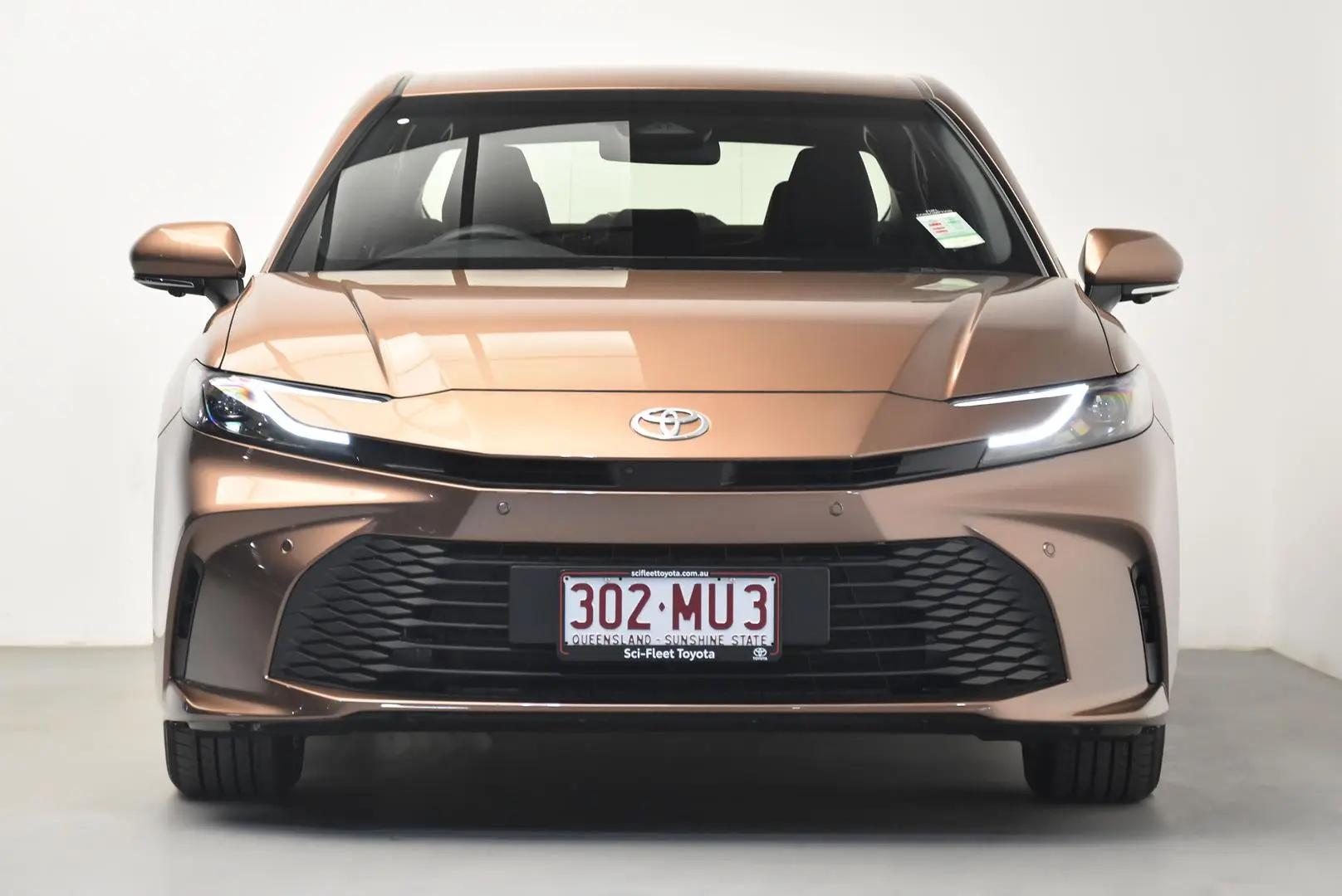 2024 Toyota Camry Gallery Image 2