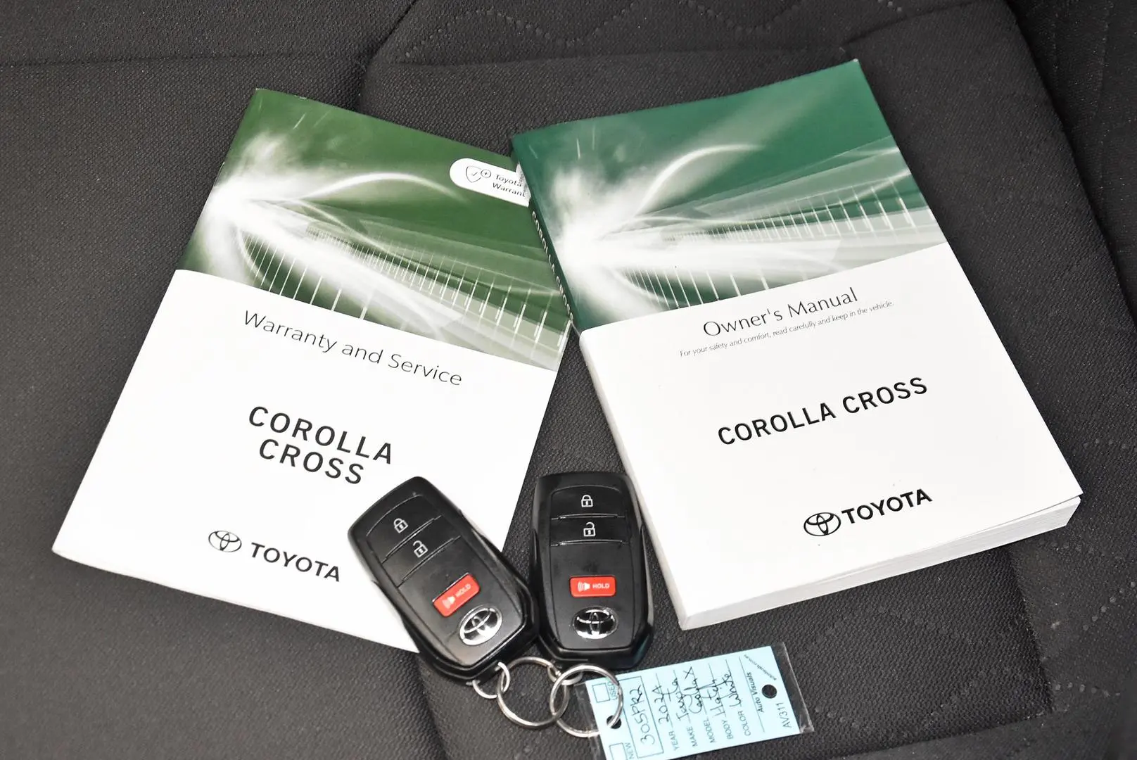 2024 Toyota Corolla Cross Gallery Image 19