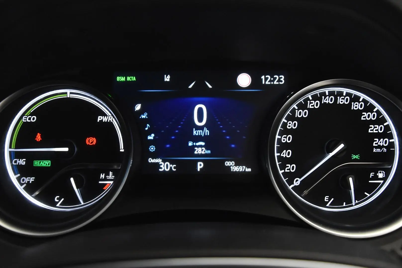 2022 Toyota Camry Gallery Image 10