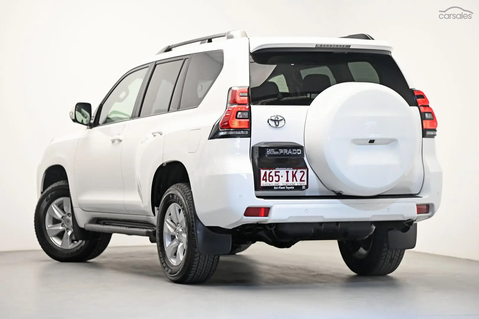 2023 Toyota Landcruiser Prado Image 5