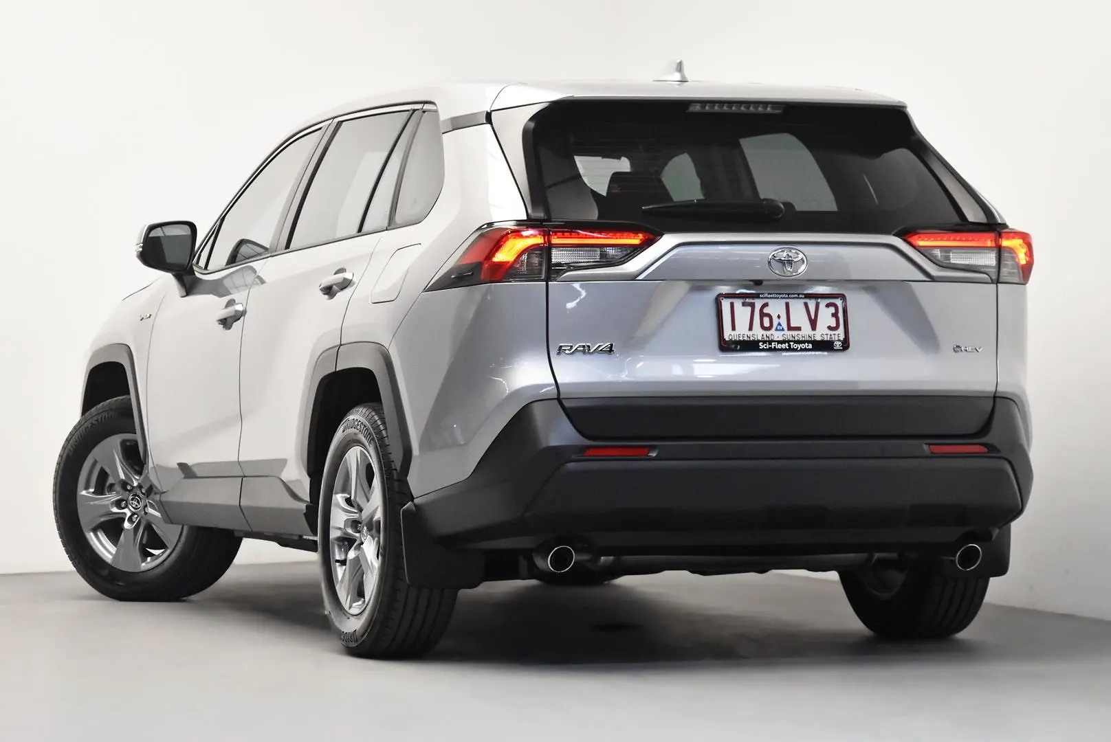 2024 Toyota RAV4 Gallery Image 5