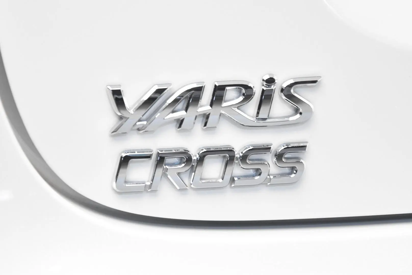 2024 Toyota Yaris Cross Gallery Image 7