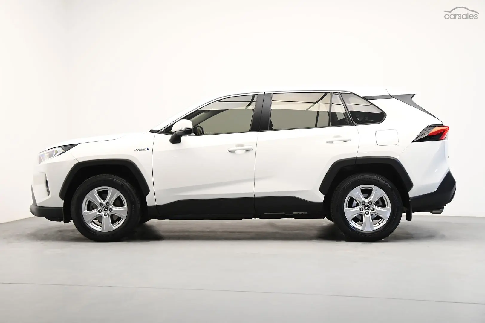 2020 Toyota RAV4 Image 4