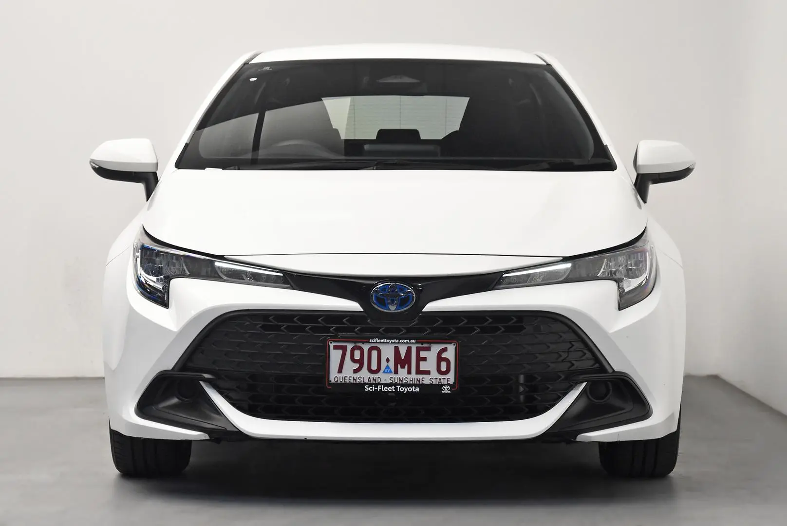 2024 Toyota Corolla Gallery Image 2