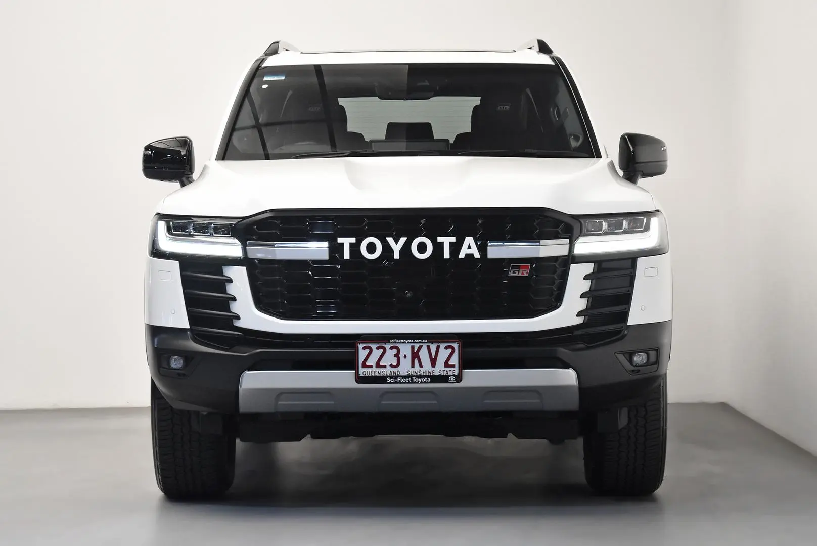 2024 Toyota Landcruiser Gallery Image 2