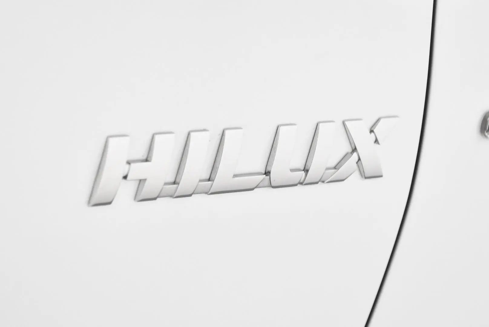 2023 Toyota Hilux Gallery Image 7