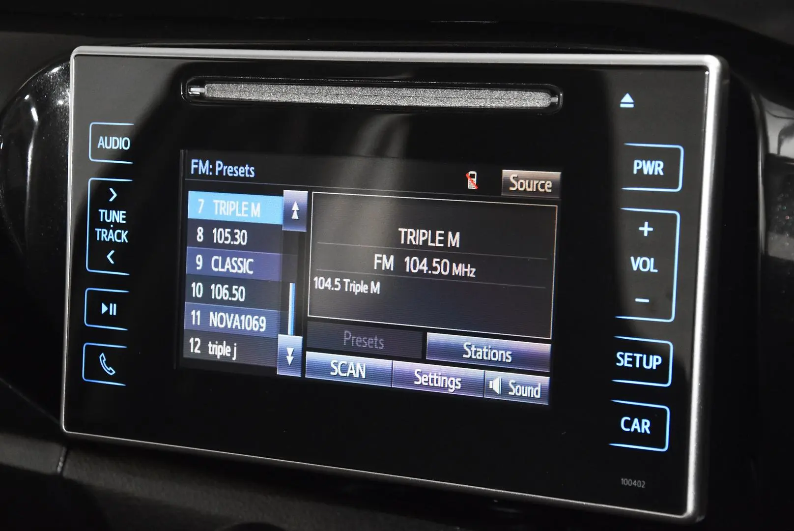 2020 Toyota Hilux Gallery Image 11