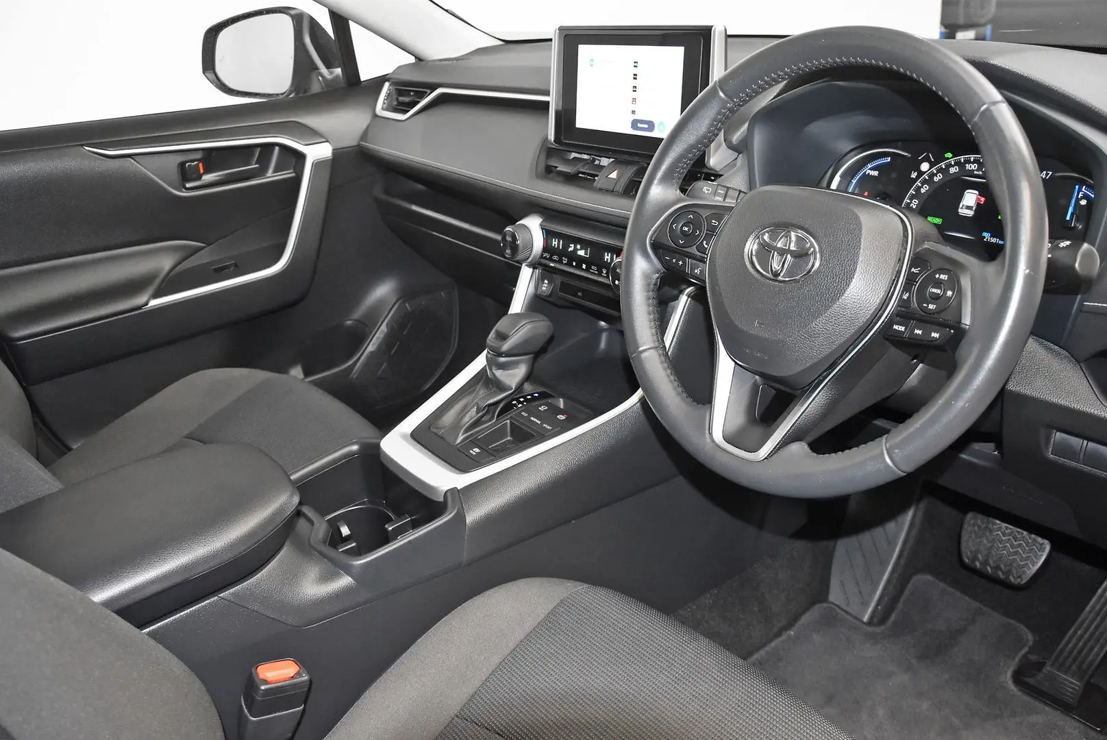 2024 Toyota RAV4 Gallery Image 9