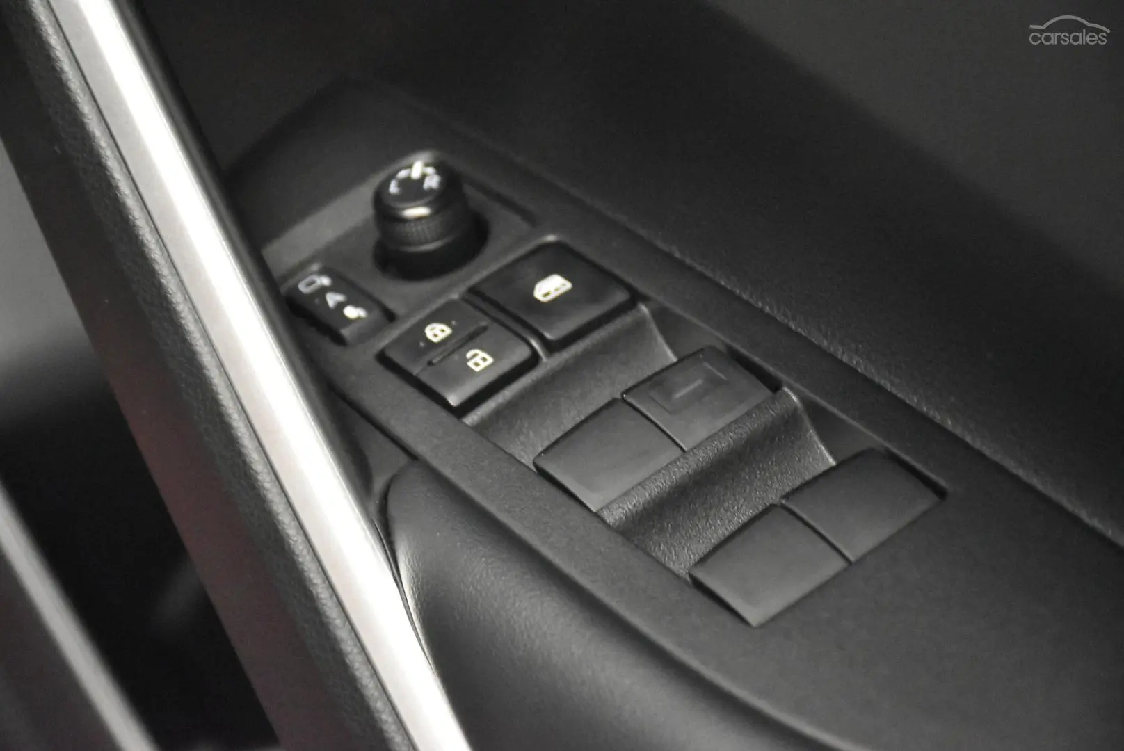 2022 Toyota Corolla Cross Gallery Image 10