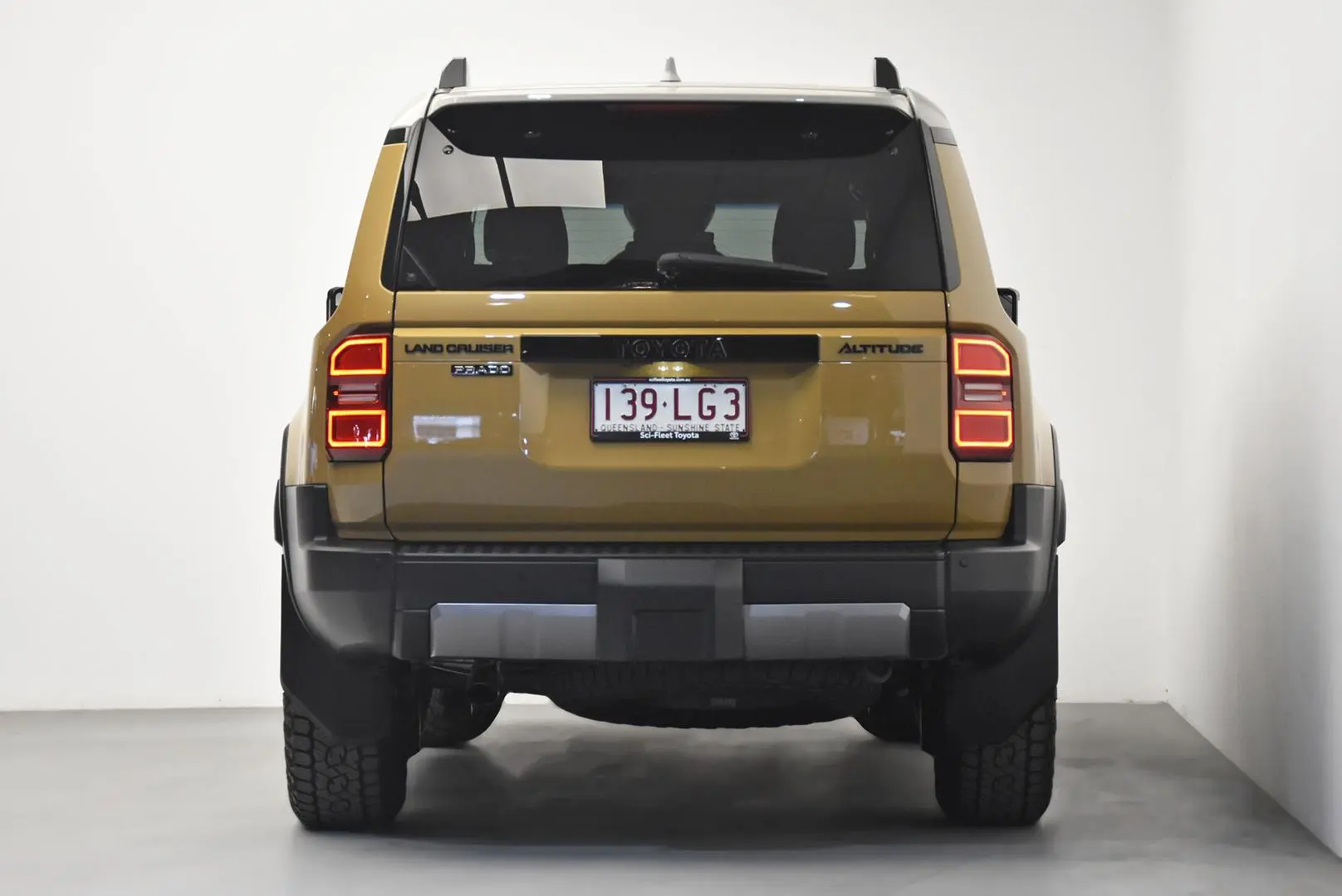 2024 Toyota Landcruiser Prado Gallery Image 6