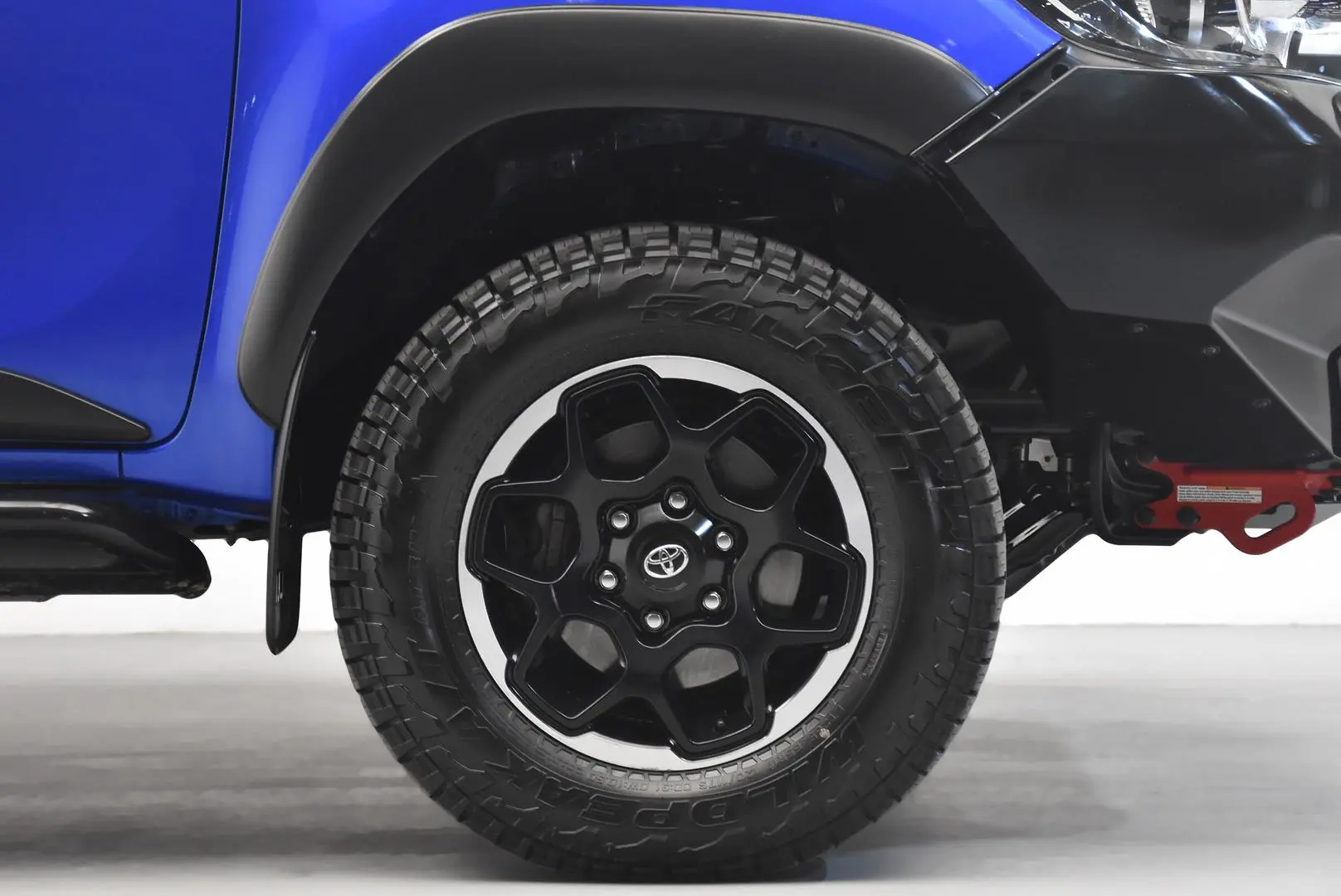 2018 Toyota Hilux Gallery Image 22